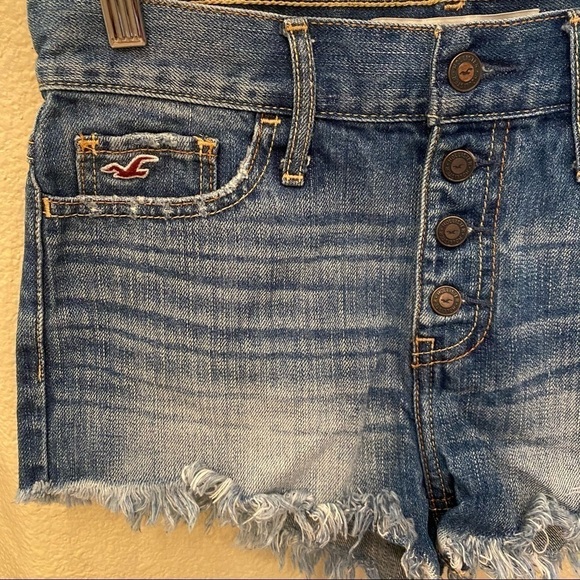 HOLLISTER Blue Jean Shorts Size 25 - Picture 3 of 7
